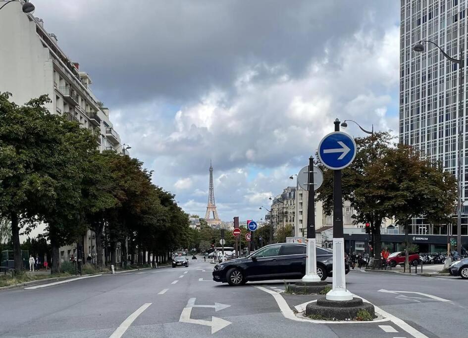 Sur Les Hauteurs De Montparnasse ปารีส ภายนอก รูปภาพ